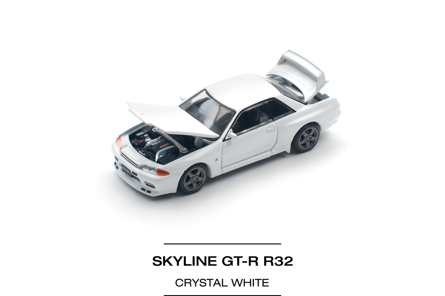 (PR640157) Nissan Skyline GT-R R32 Crystal White