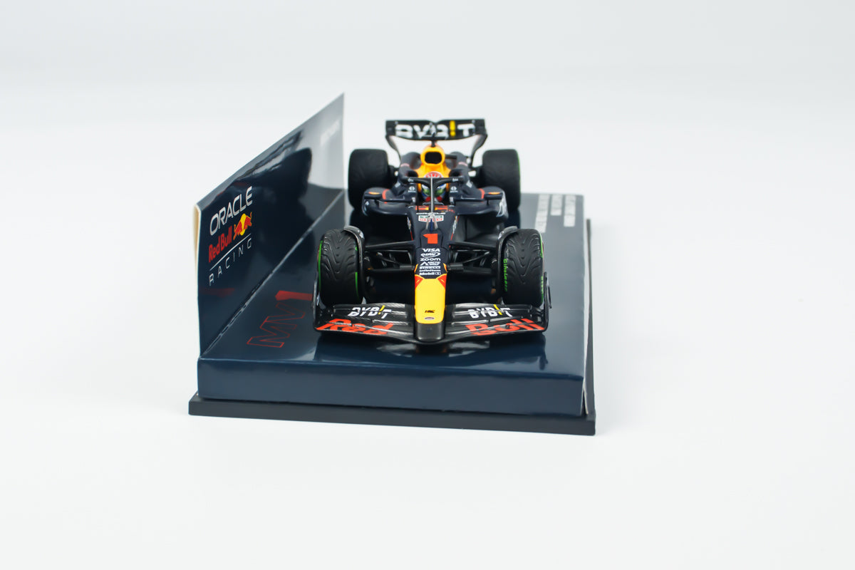 Minichamps (1:43) Red Bull Racing RB20 Max Verstappen - WINNER CANADA GP 2024