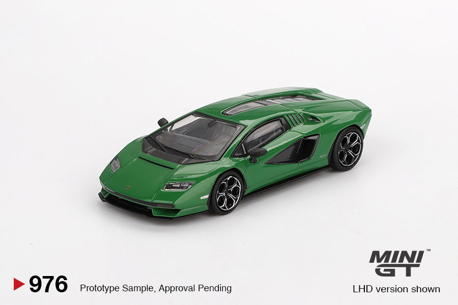 (MGT00976) - Lamborghini Countach LPI 800-4 Verde Medio - Box version