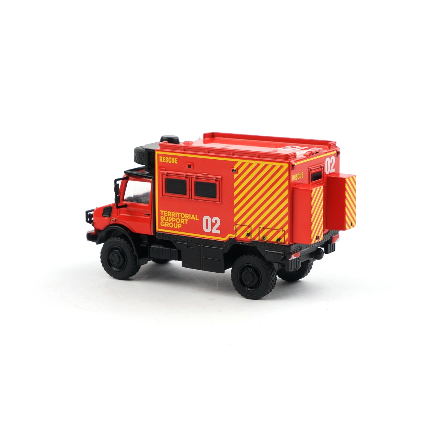(Pre-Order) (X8-06) Armaddillo Crawler (Unimog U4000)