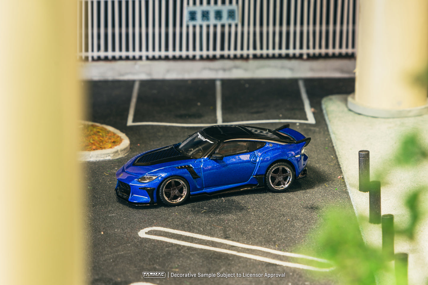 (Pre-Order) (T64G-074-BL) - Nissan VeilSide FFZ400 Fairlady Z