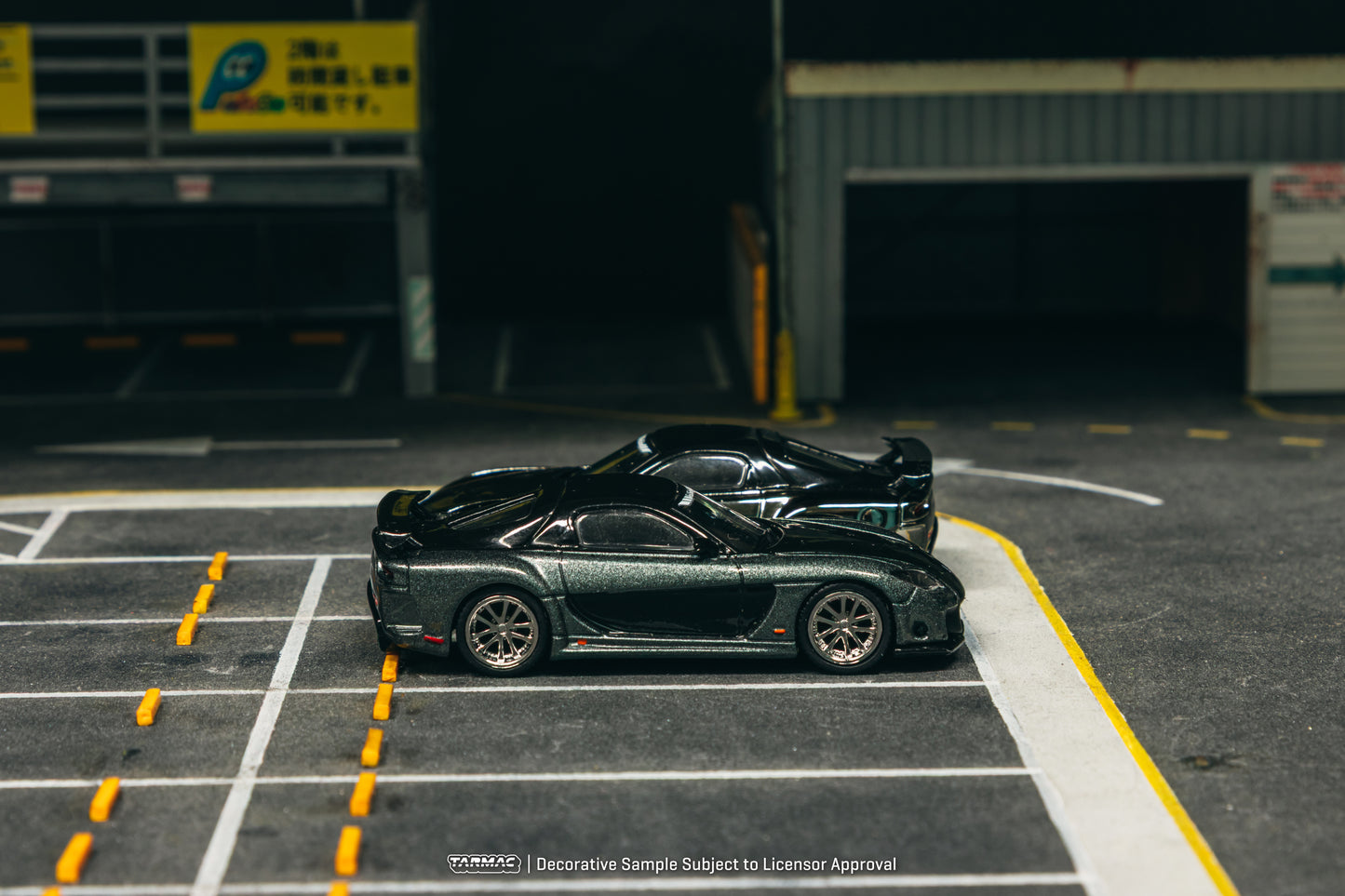 (Pre-Order) (T64G-075-GY) - Mazda RX-7 VeilSide Fortune7 Grey metallic / Black