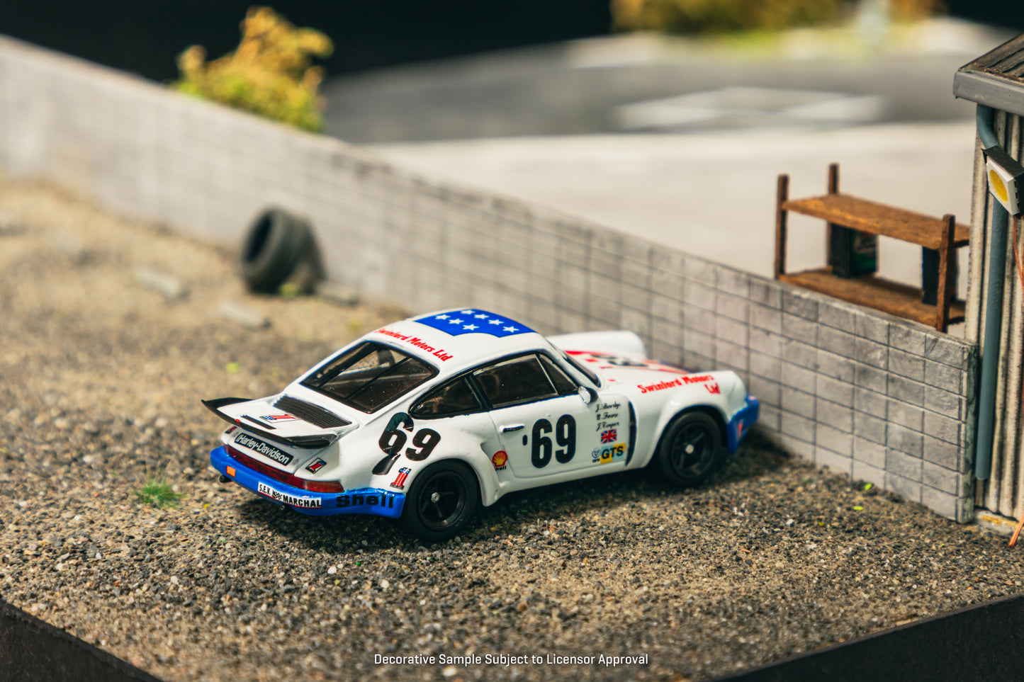 (Pre-Order) (T64S-024-75LM69) - Porsche 911 Carrera RSR 3.0