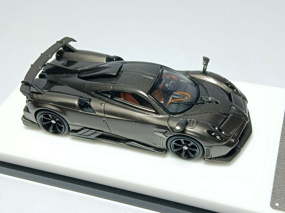 (Pre-Order) (MC640015D) Pagani Huayra Imola (Electric Pearl Gray/Carbon)