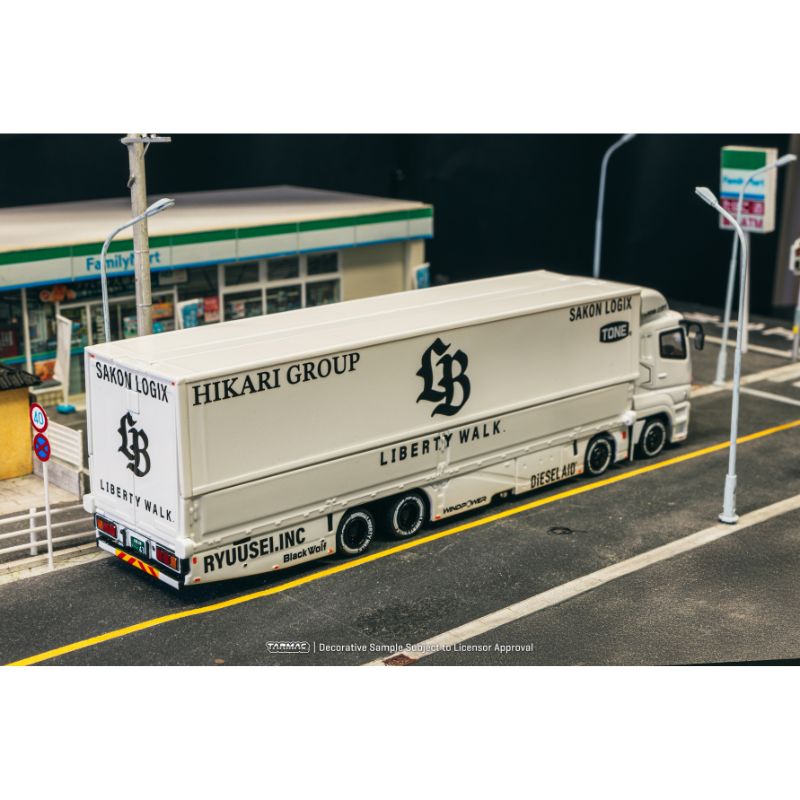 (Pre-Order) (T64T-TL001-LBW) - Mitsubishi Fuso Super Great LB-TRUCKS
