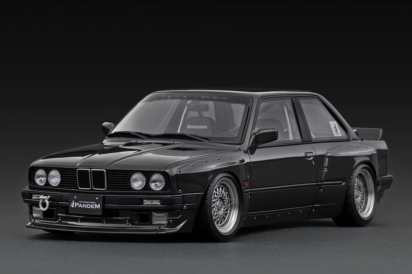 (Pre-Order) 1:18 Pandem E30 (Resin)