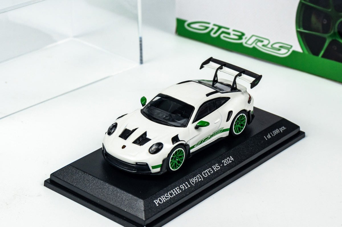 PORSCHE 911 (992) GT3 RS - WEISSACH PACKAGE (White/Green)