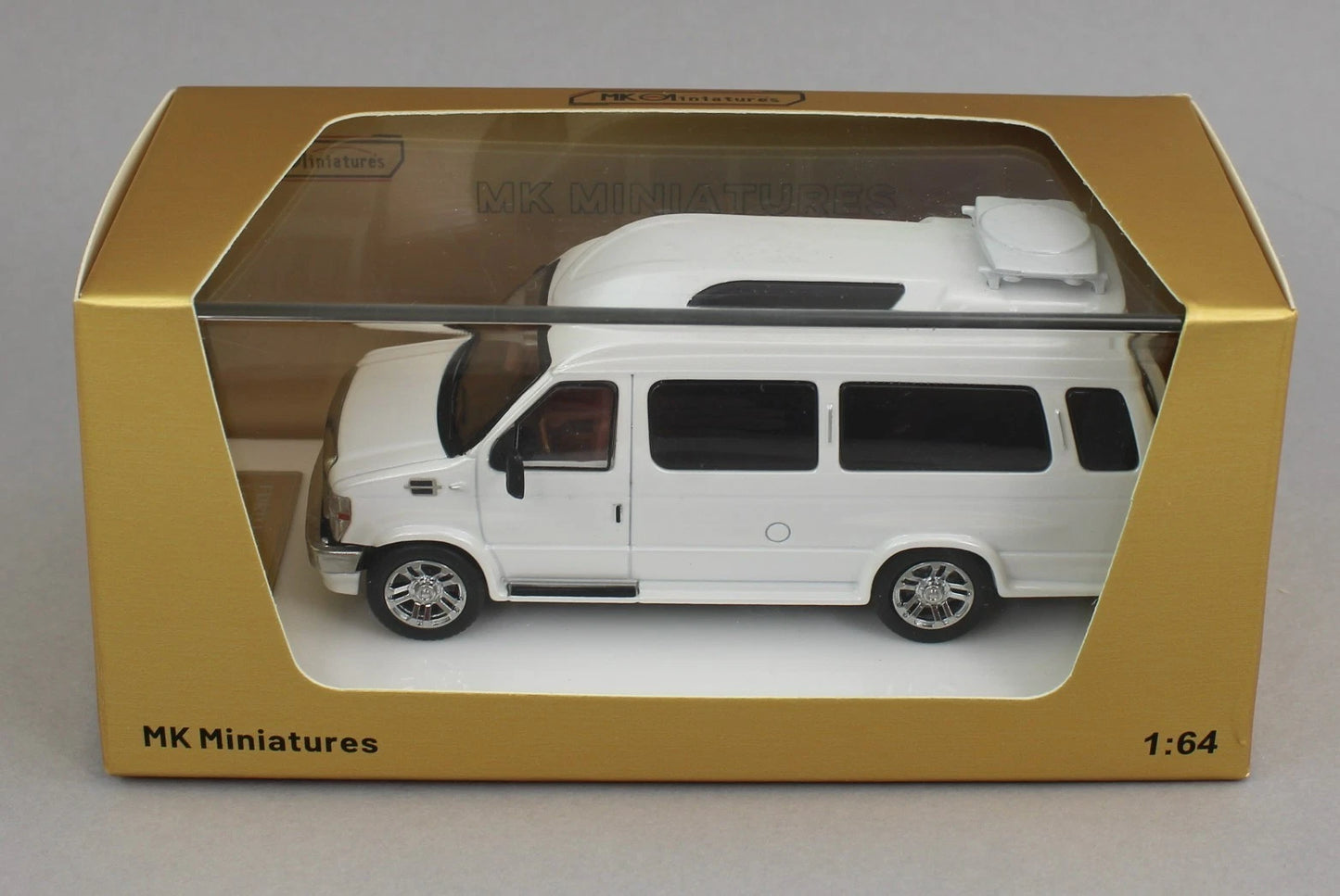 MK Miniatures - FORD E-350 LAND YACHT