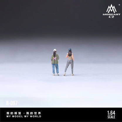 (Pre-Order) (MO223097) Casual Besties Resin Model set