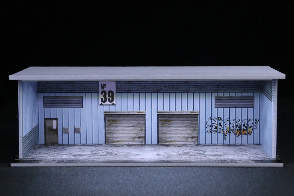 Warehouse #39 Assembly Scene MC914905 - M·COOL 1:64 Diorama | 303