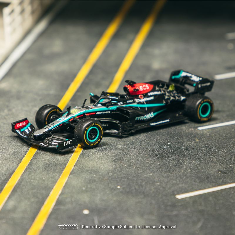 (Pre-Order) (T64G-F037-NY) - Mercedes-AMG F1 W12 E Performance (Lewis Hamilton)