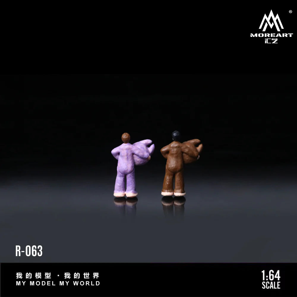 (MO223063) Off Duty doll set (resin)