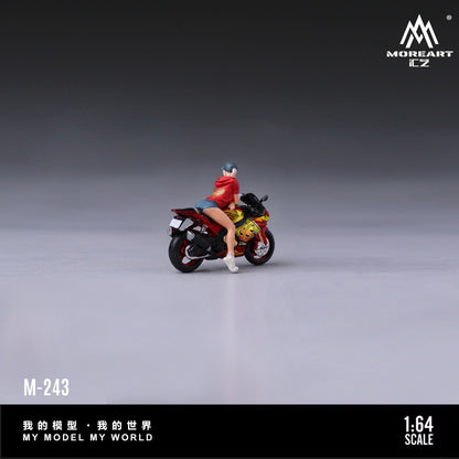 (Pre-Order) (MO222243) Mcqueen Suzuki Motorcycle with figurine