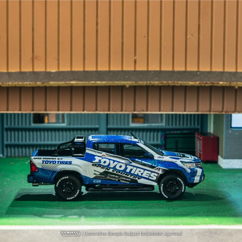 (Pre-Order) (T64-041-TOYO) - Toyota Hilux  (Toyo Tires livery)