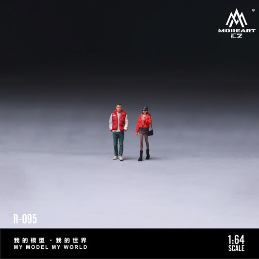(Pre-Order) (MO223095) Winter Walk Couple Set Realistic Resin Model