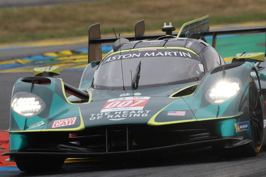 (Pre-Order) (64S060) Aston Martin Valkyrie #007 ASTON MARTIN THOR TEAM