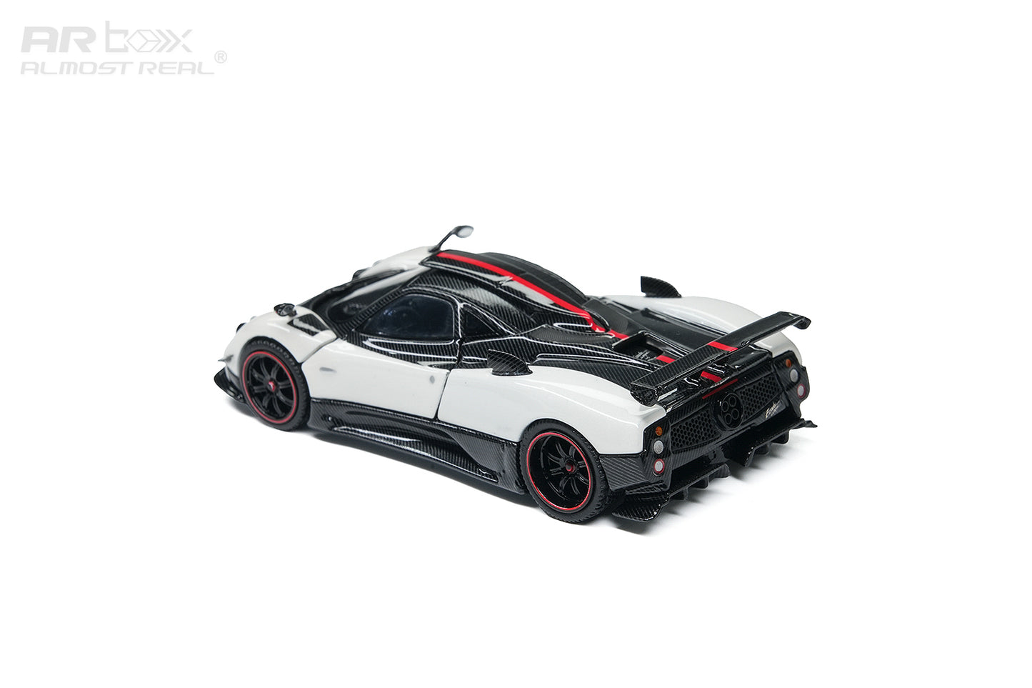 (Pre-Order) (650601001) AR Box - Pagani Zonda Cinque Coupe - 2009 "Bianco Benny"