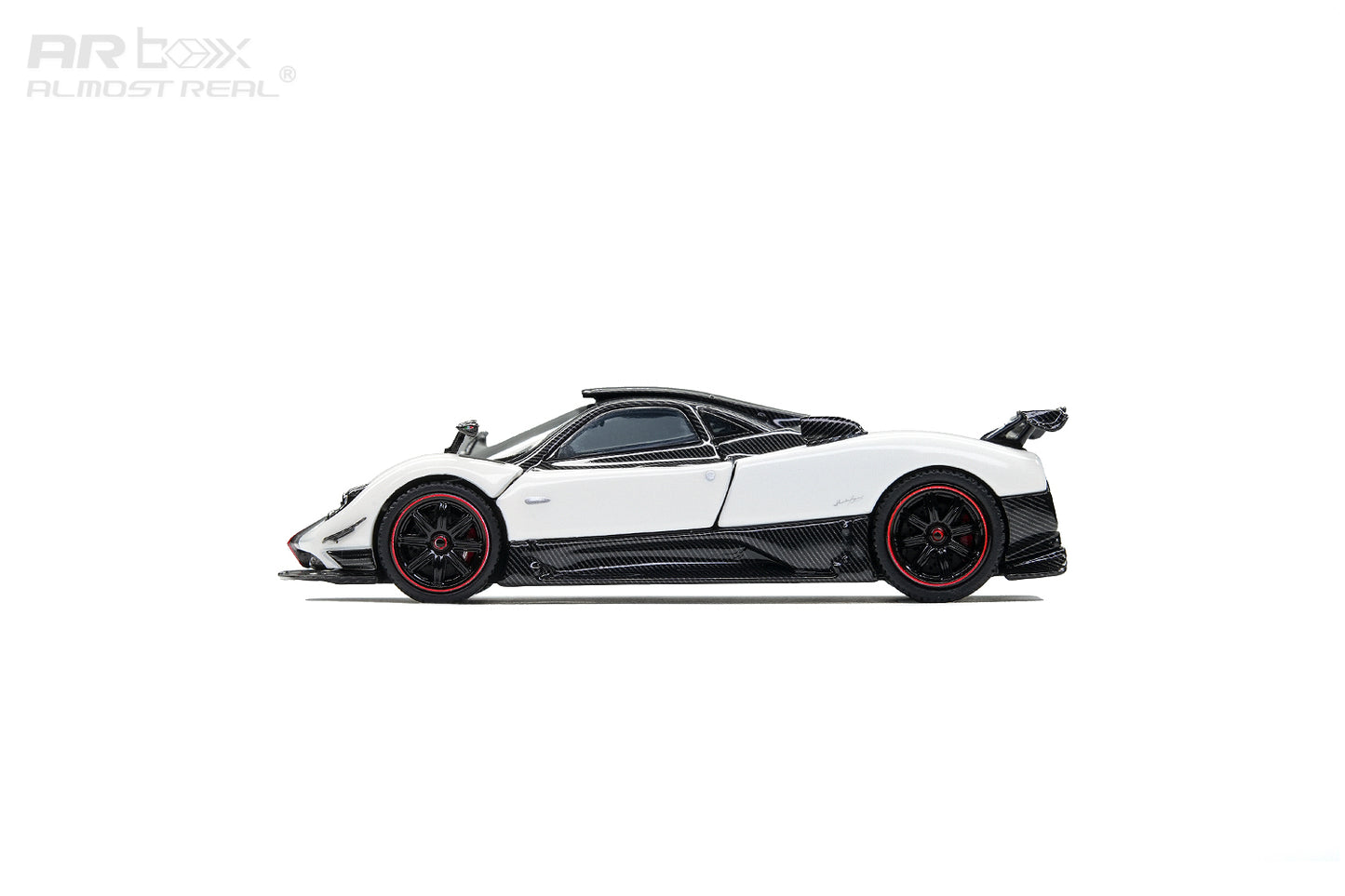 (Pre-Order) (650601001) AR Box - Pagani Zonda Cinque Coupe - 2009 "Bianco Benny"