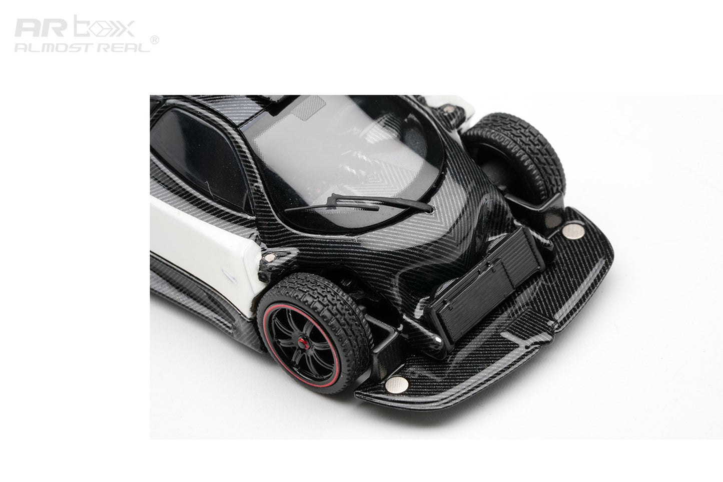 (Pre-Order) (650601001) AR Box - Pagani Zonda Cinque Coupe - 2009 "Bianco Benny"