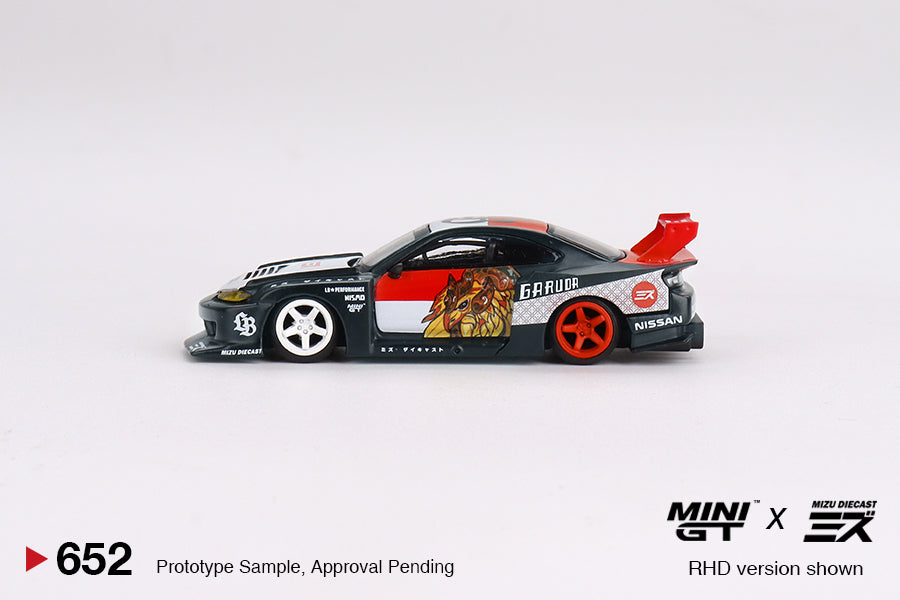 (MGT00652) LB-Super Silhouette Nissan SILVIA (S15)“GARUDA” MINI GT x MIZU Diecast (ERROR CHASE))