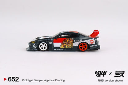 (MGT00652) LB-Super Silhouette Nissan SILVIA (S15)“GARUDA” MINI GT x MIZU Diecast (ERROR CHASE))