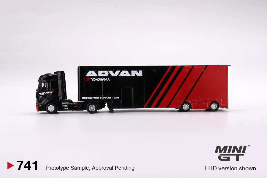 (MGT00741) - Mercedes-Benz Actros w/ Racing Transporter (ADVAN)