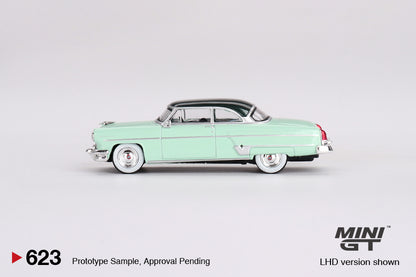 (MGT00623) Mini GT Lincoln Capri 1954 Parklane Green / Bloomfield Green (Box Version)