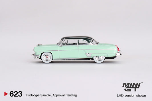 (MGT00623) Mini GT Lincoln Capri 1954 Parklane Green / Bloomfield Green (Box Version)