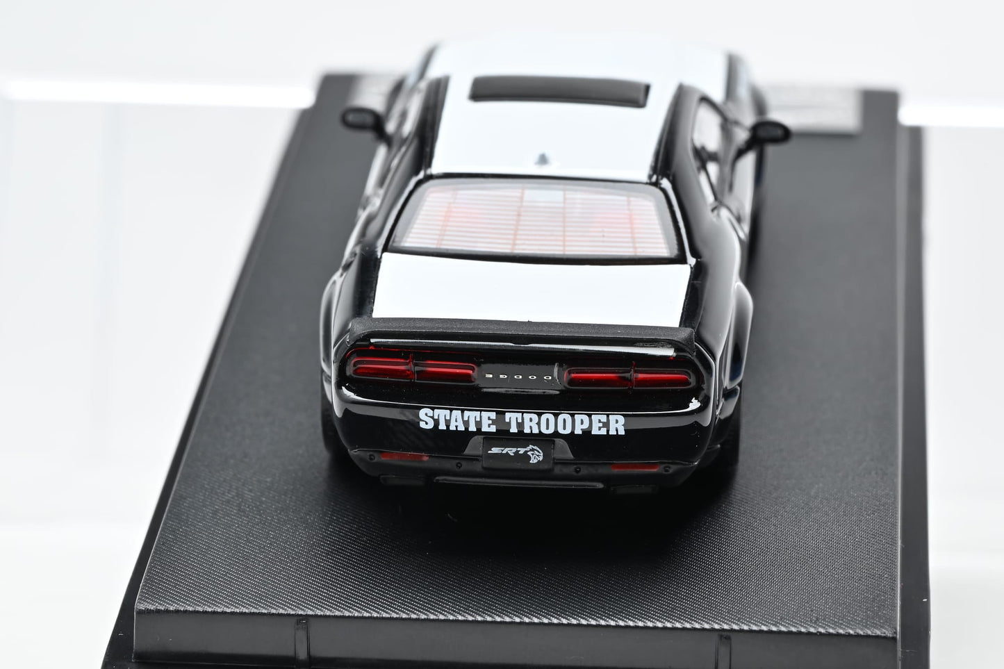(Pre-Order) Stance Hunters - Dodge Challenger SRT Hellcat