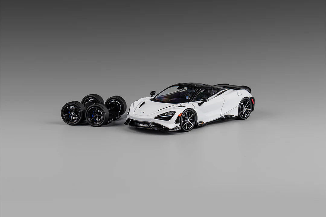 (CM64-765LT-21) Mclaren 765LT White