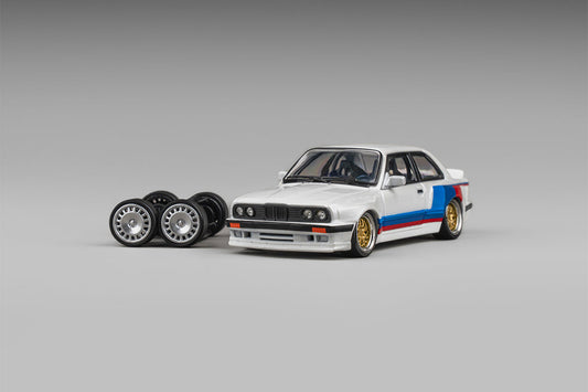 (Pre-Order)(CM64-E30-02) Pandem M3 E30 Alpine White with M Tri-Stripes