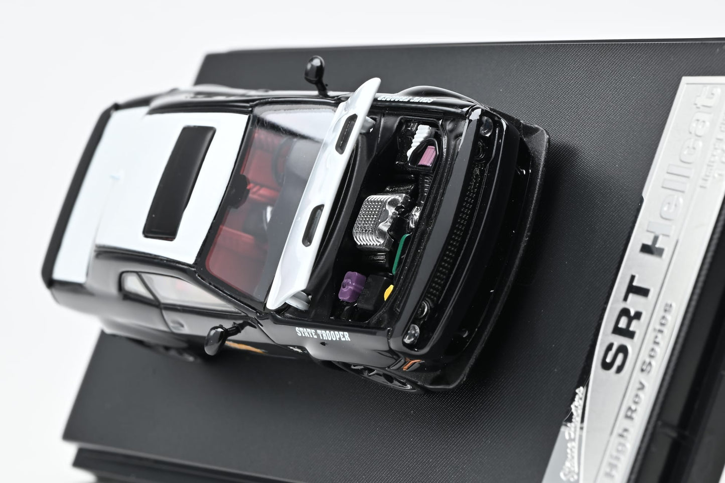 (Pre-Order) Stance Hunters - Dodge Challenger SRT Hellcat