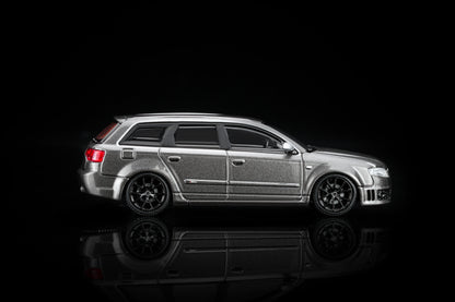 (Pre-Order) Motorhelix - Audi RS4 (B7) 2005 (3 Variants)
