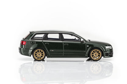 (Pre-Order) Motorhelix - Audi RS4 (B7) 2005 (3 Variants)