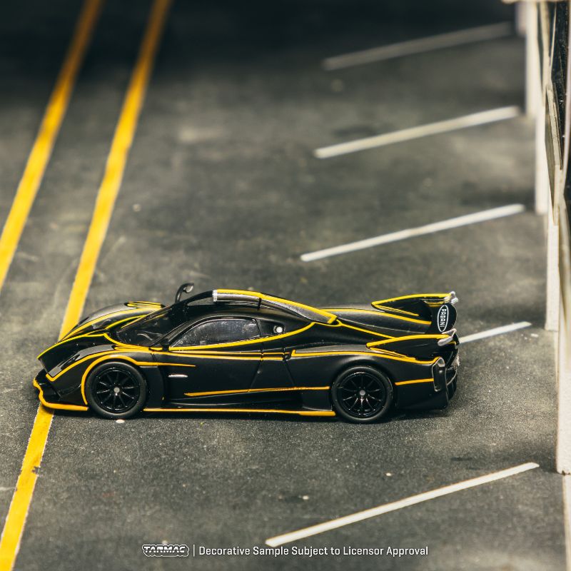 (Pre-Order) (T64G-TL035-MBS) Pagani Huayra R