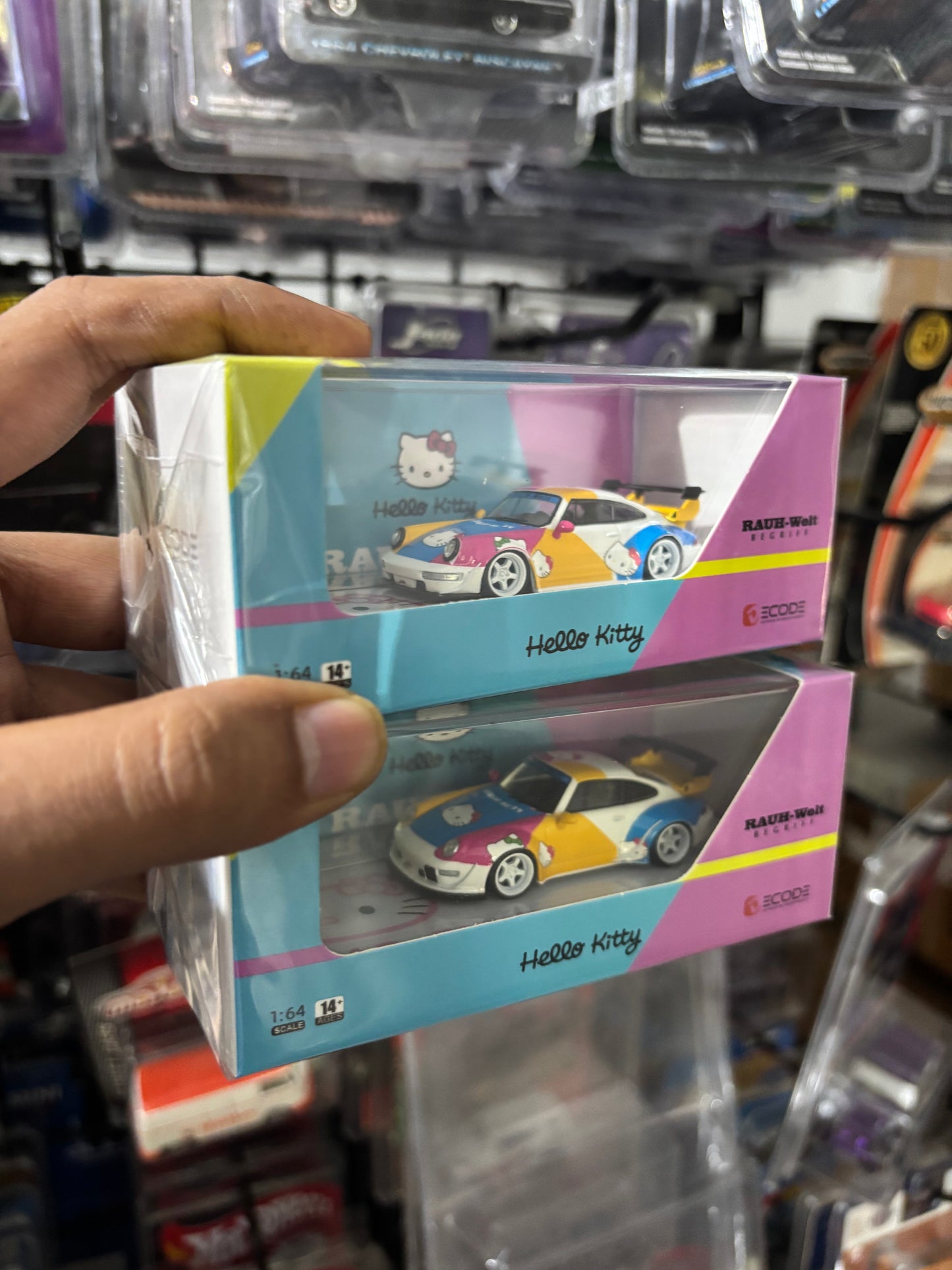 Decode - Porsche RWB Hello Kitty Livery (HEC 2025 event edition) ( 2 Variants)