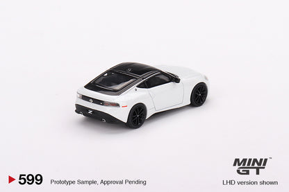 (MGT00599-BL) Nissan Z Performance 2023 Everest White (Blister version)