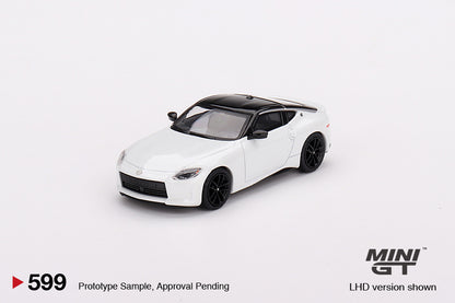 (MGT00599-BL) Nissan Z Performance 2023 Everest White (Blister version)