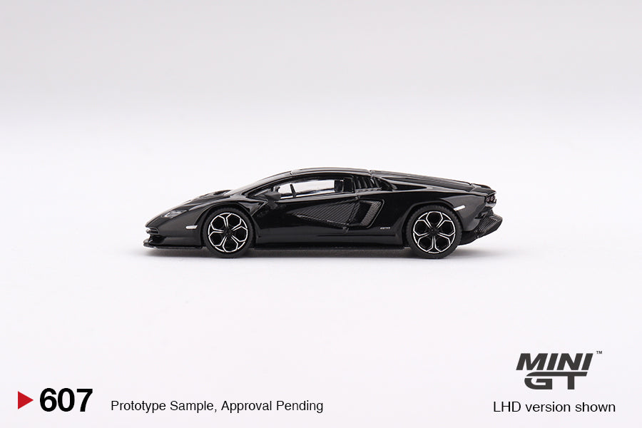 (MGT00607) Lamborghini Countach LPI 800-4  Nero Maia