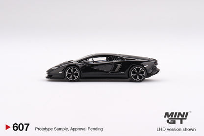 (MGT00607) Lamborghini Countach LPI 800-4  Nero Maia