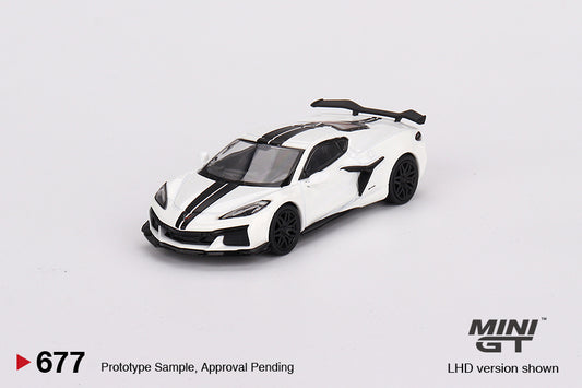 (MGT00677-MJ) Chevrolet Corvette Z06 2023 Arctic White - Blister Version