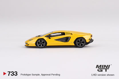 (MGT00733) Lamborghini Countach LPI 800-4 New Giallo Orion (Box version)