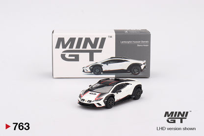 (MGT00763) Lamborghini Huracán Sterrato Bianco Asopo