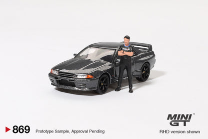 (MGT00869) Nissan Skyline GT-R R32 Nismo Gunmetal with Matsuda Figure