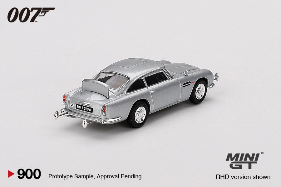 (MGT00900-007E) - Aston Martin DB5 - Goldfinger - English Blister version