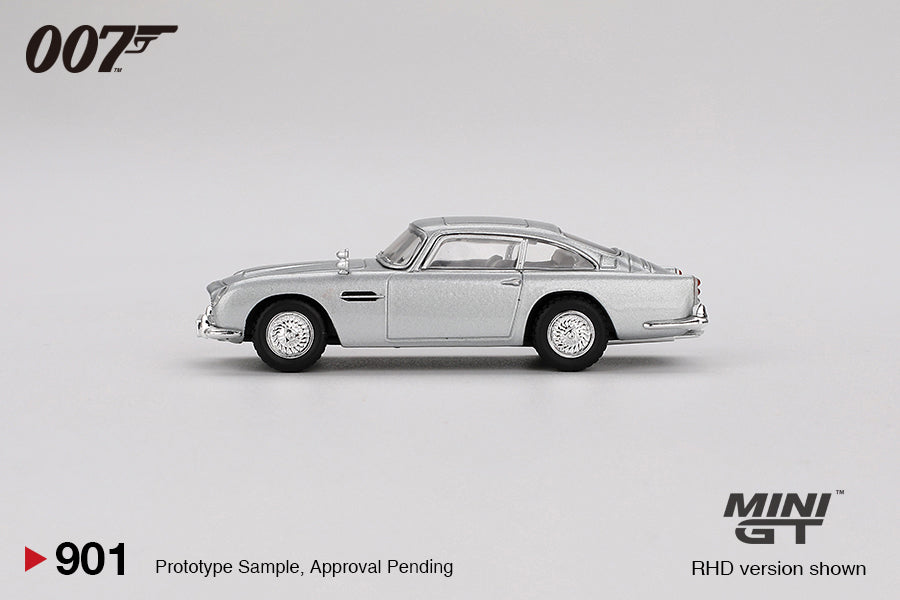 (MGT00901-007S) - Aston Martin DB5 Thunderball - Spanish Blister Packaging