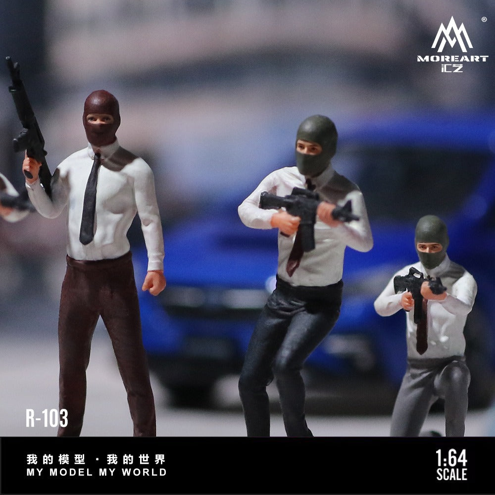 MO223103 Bandit Set - Realistic Resin Model - Front View 