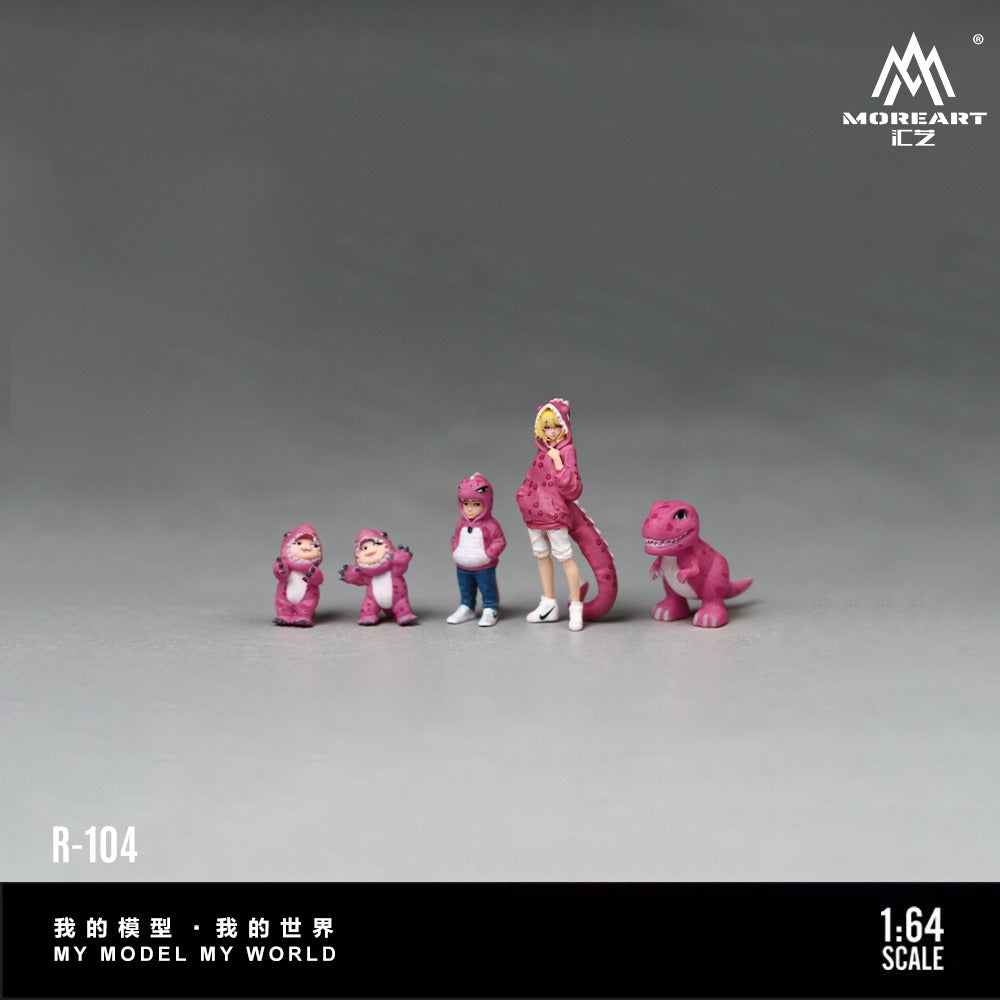  MO223104
Group photo of the pink dinosaur figurines - Front View