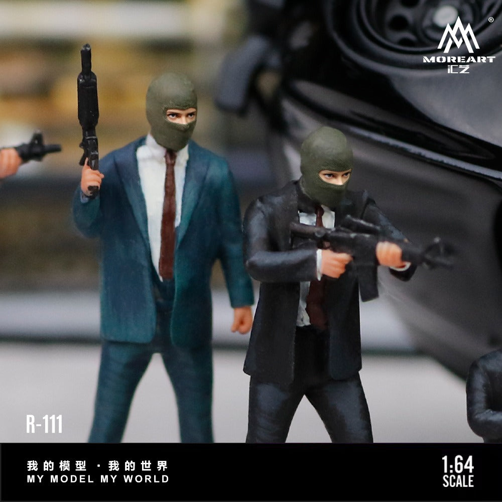 (Pre-Order) (MO223111) Bandit Set B Realistic Resin Model
