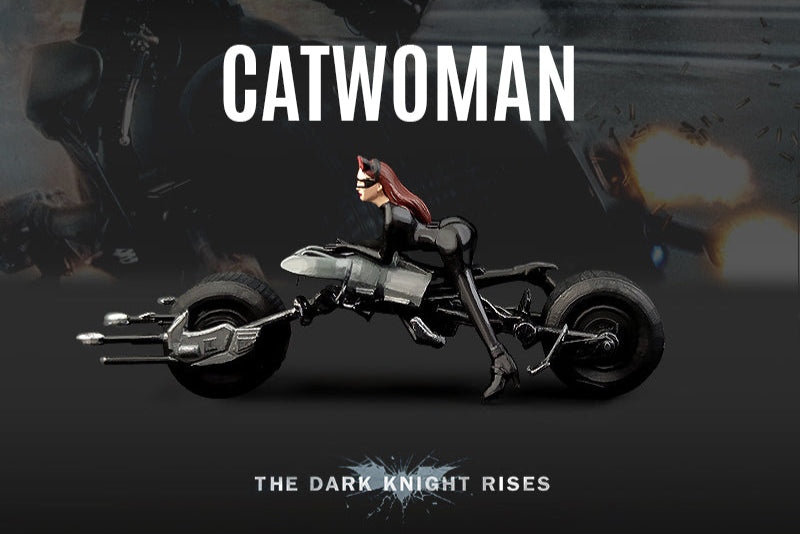 (MO642010) Batman Dark Knight - Catwoman Motorcycle